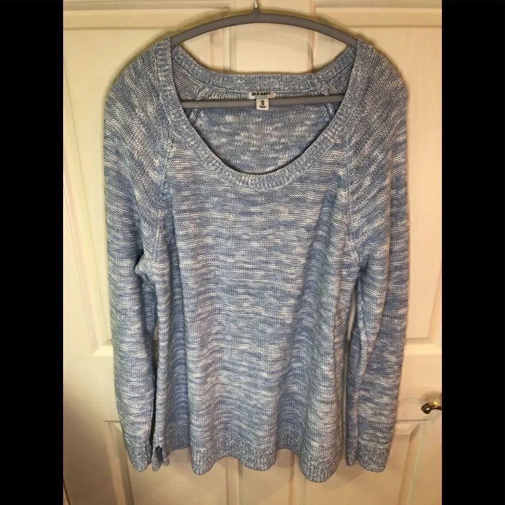 Old Navy sweater 